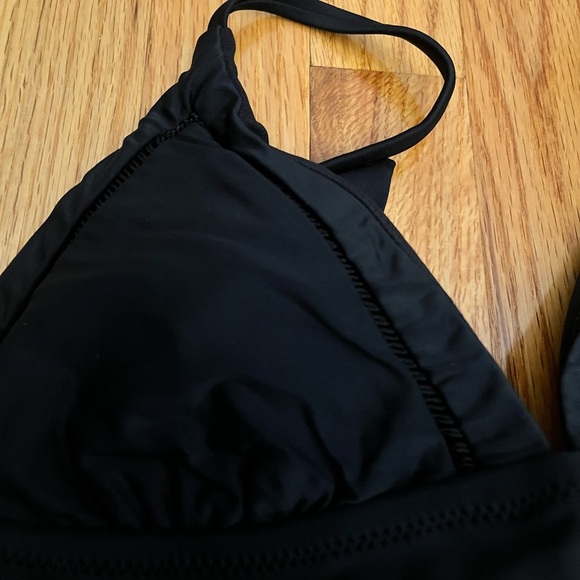 NWT RAISINS Cali Solids Anya Bikini Top - Picture 5 of 6